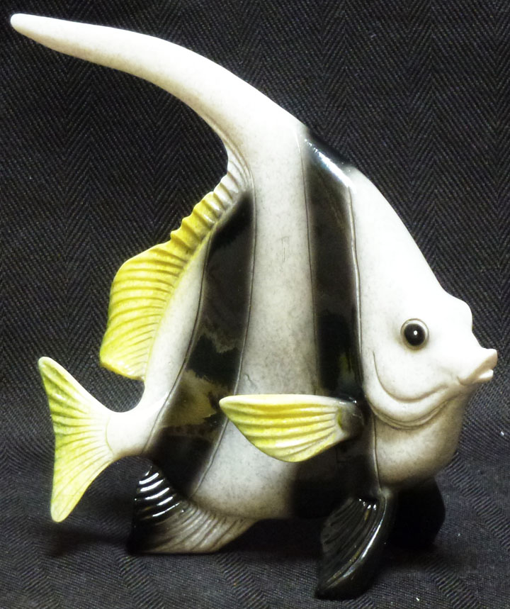 YELLOW ANGEL FISH  Medium  Statue Figurine   H5.25/" x W5.75/"